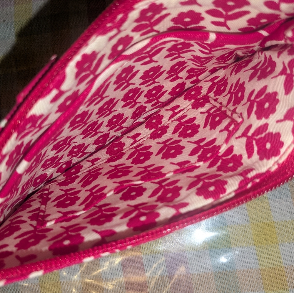 Vera Bradley Wristlet Wallet w/Bangle Ring - Picture 4 of 4